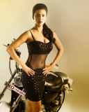 Screenshot №1 pro téma Shruti Hassan 128x160