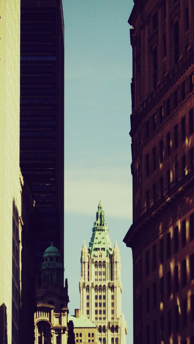 Among The Buildings wallpaper 640x1136