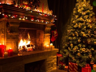 Das Christmas Tree Fireplace Wallpaper 320x240