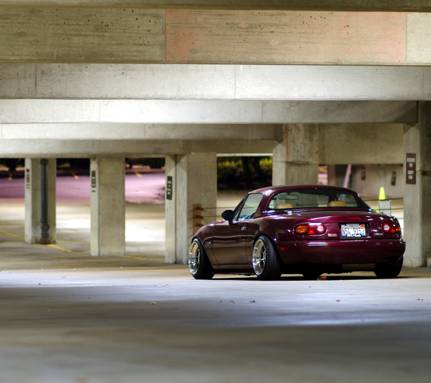 Mazda RX 8 In Garage screenshot #1 1440x1280