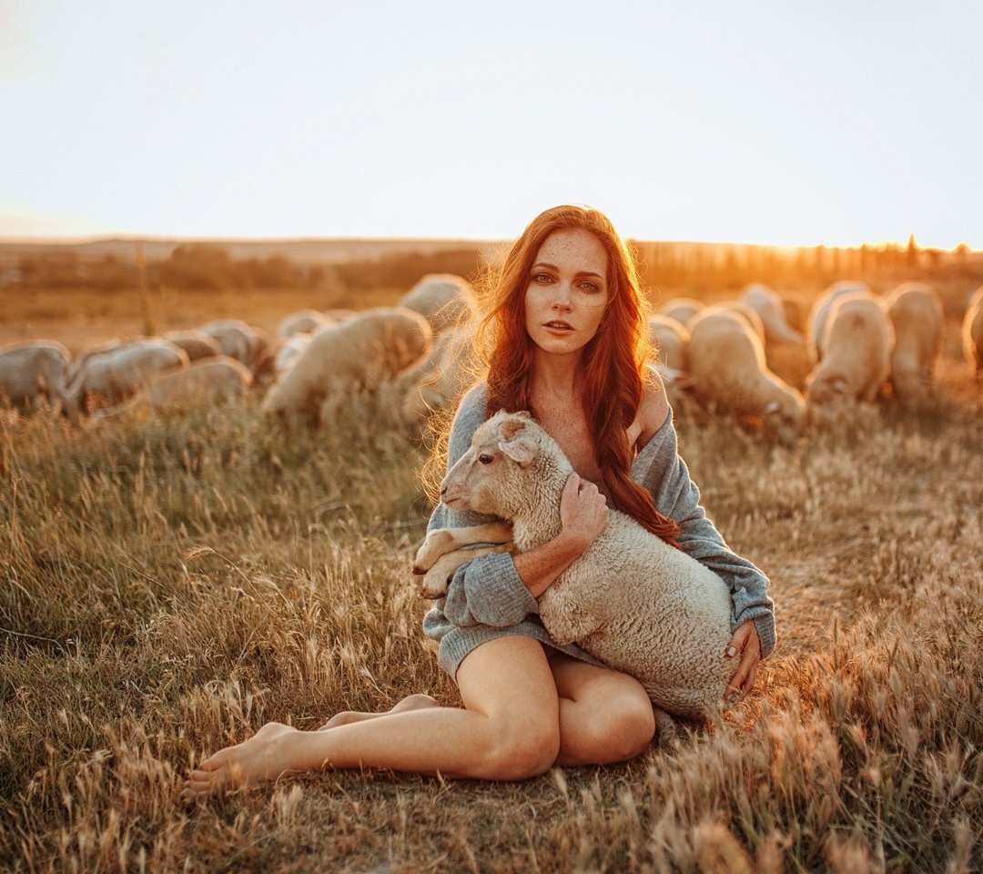 Fondo de pantalla Girl with Sheep 1080x960