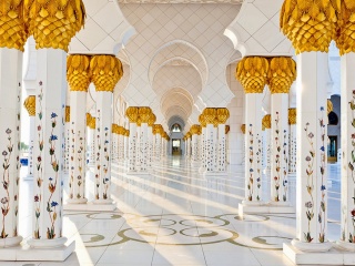 Fondo de pantalla Sheikh Zayed Grand Mosque Abu Dhabi 320x240