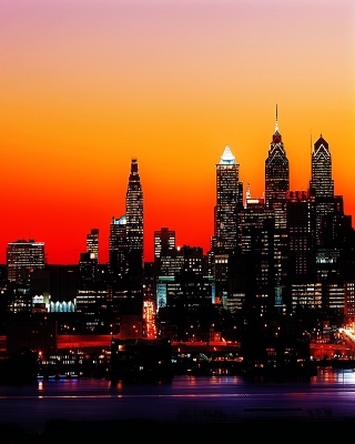 Philadelphia City Night Skyline sfondi gratuiti per 640x1136