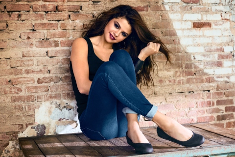Sfondi Pretty Girl Selena Gomez 2014 480x320