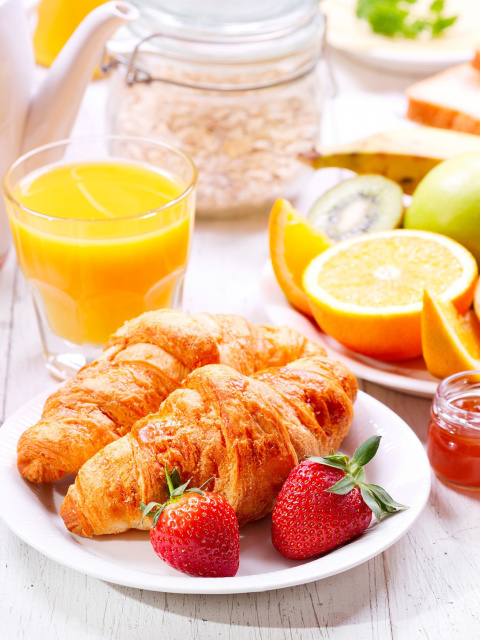Fondo de pantalla Breakfast with croissants and fruit 480x640