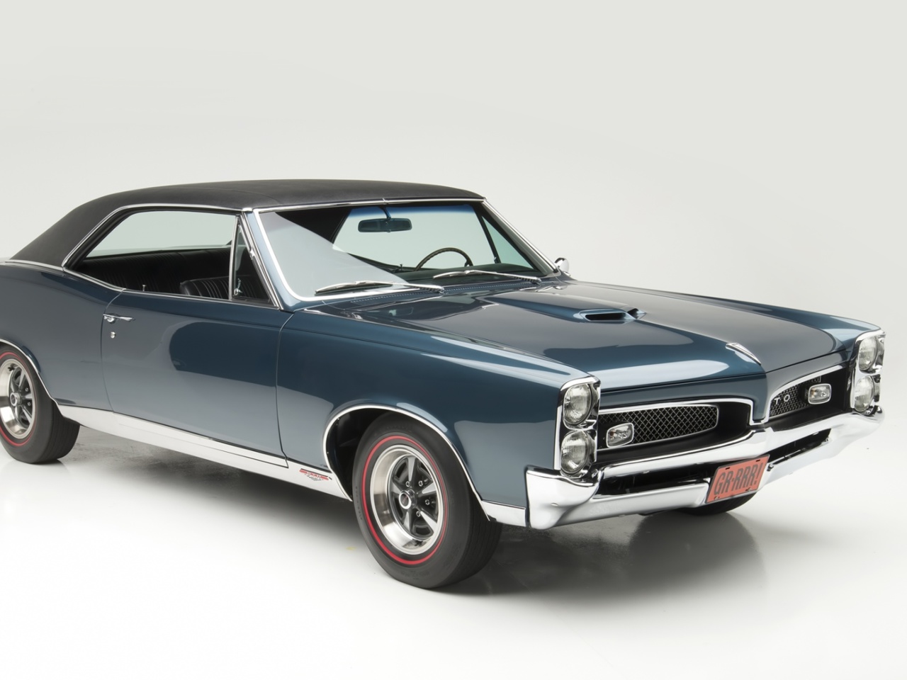 Screenshot №1 pro téma Classic Car - 1967 Pontiac Tempest GTO 1280x960