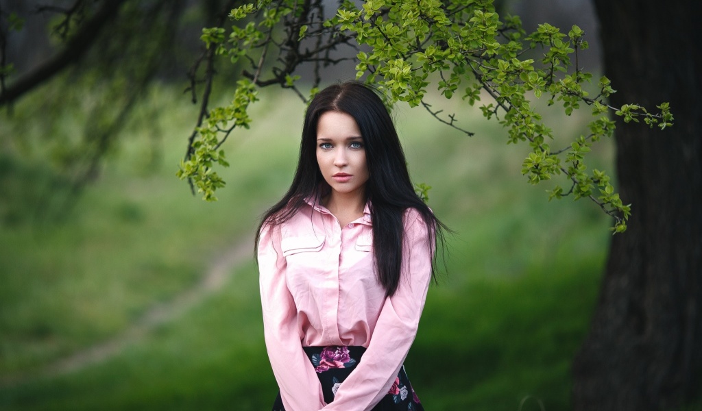Angelina Petrova Girl screenshot #1 1024x600