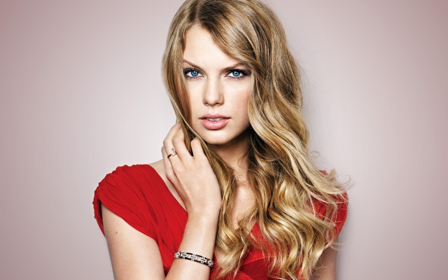 Screenshot №1 pro téma Taylor Swift Red Dress 1440x900