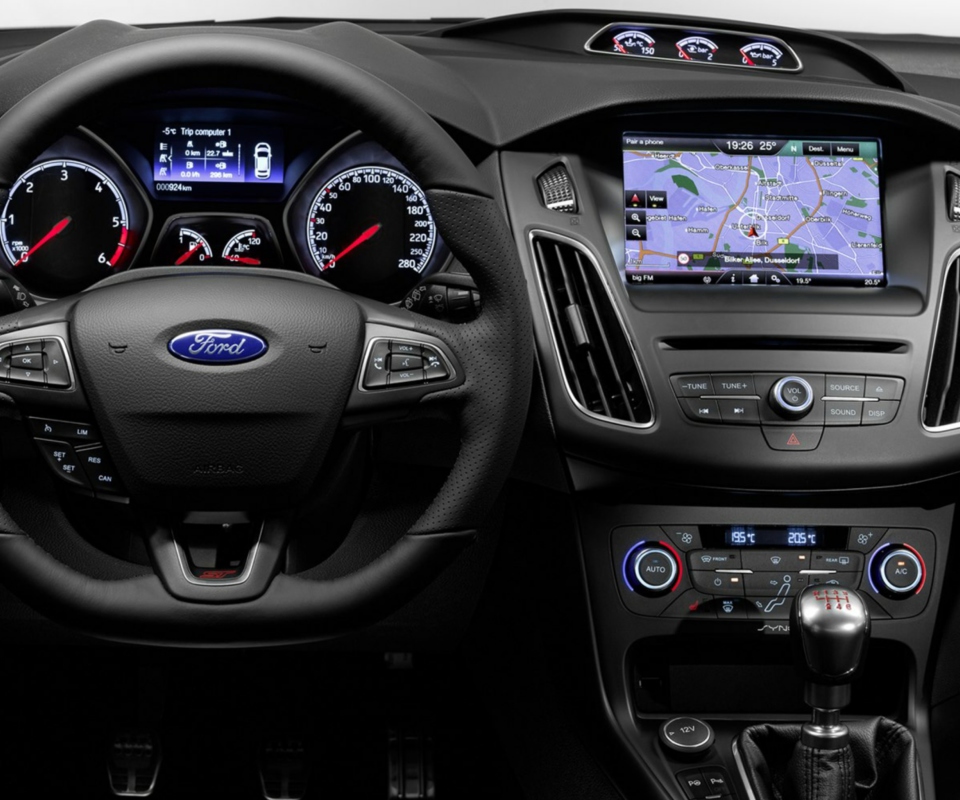 Screenshot №1 pro téma Ford Focus St 2015 960x800