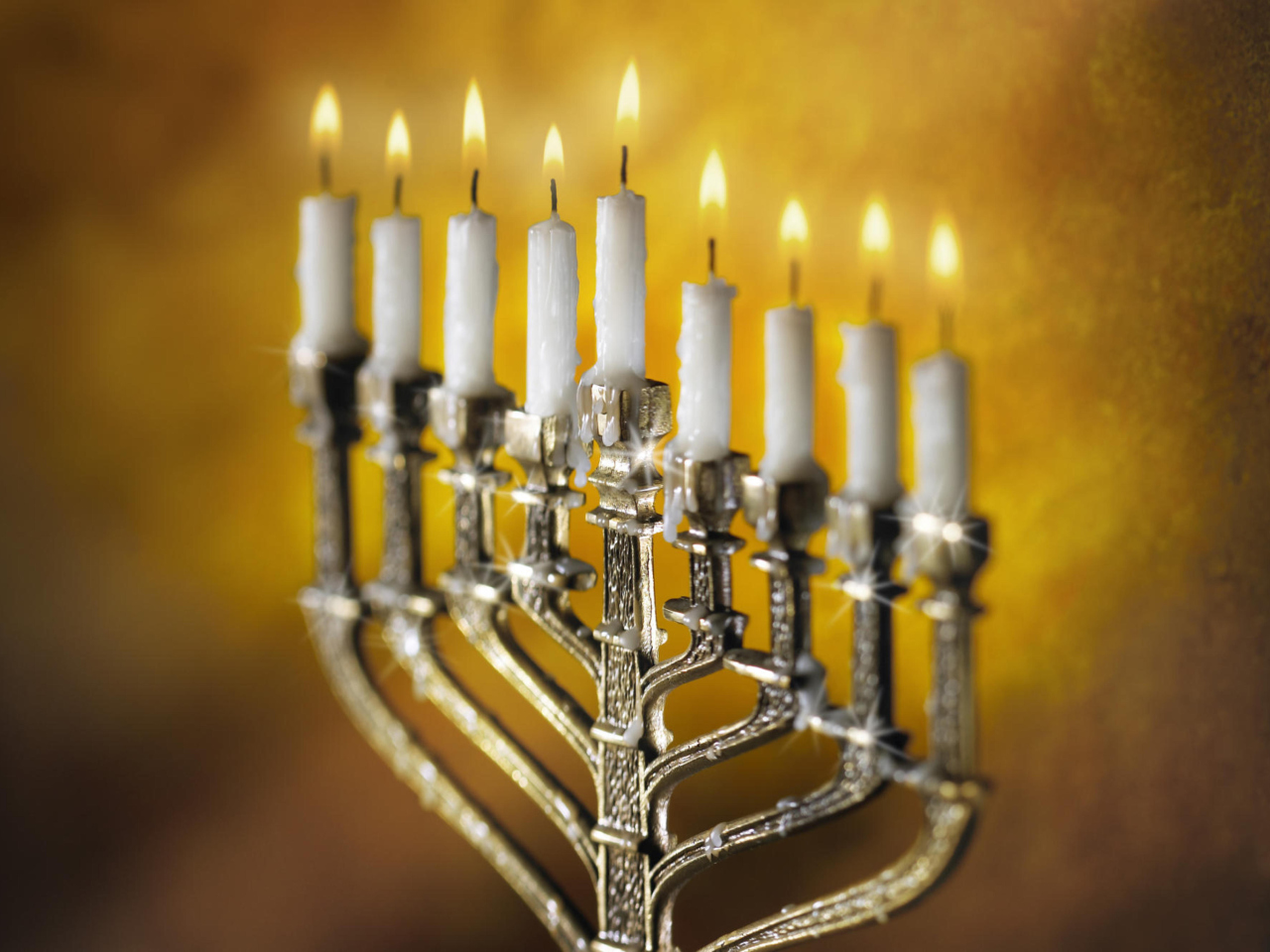 Обои Lighting of Menorah in Jerusalem 1280x960