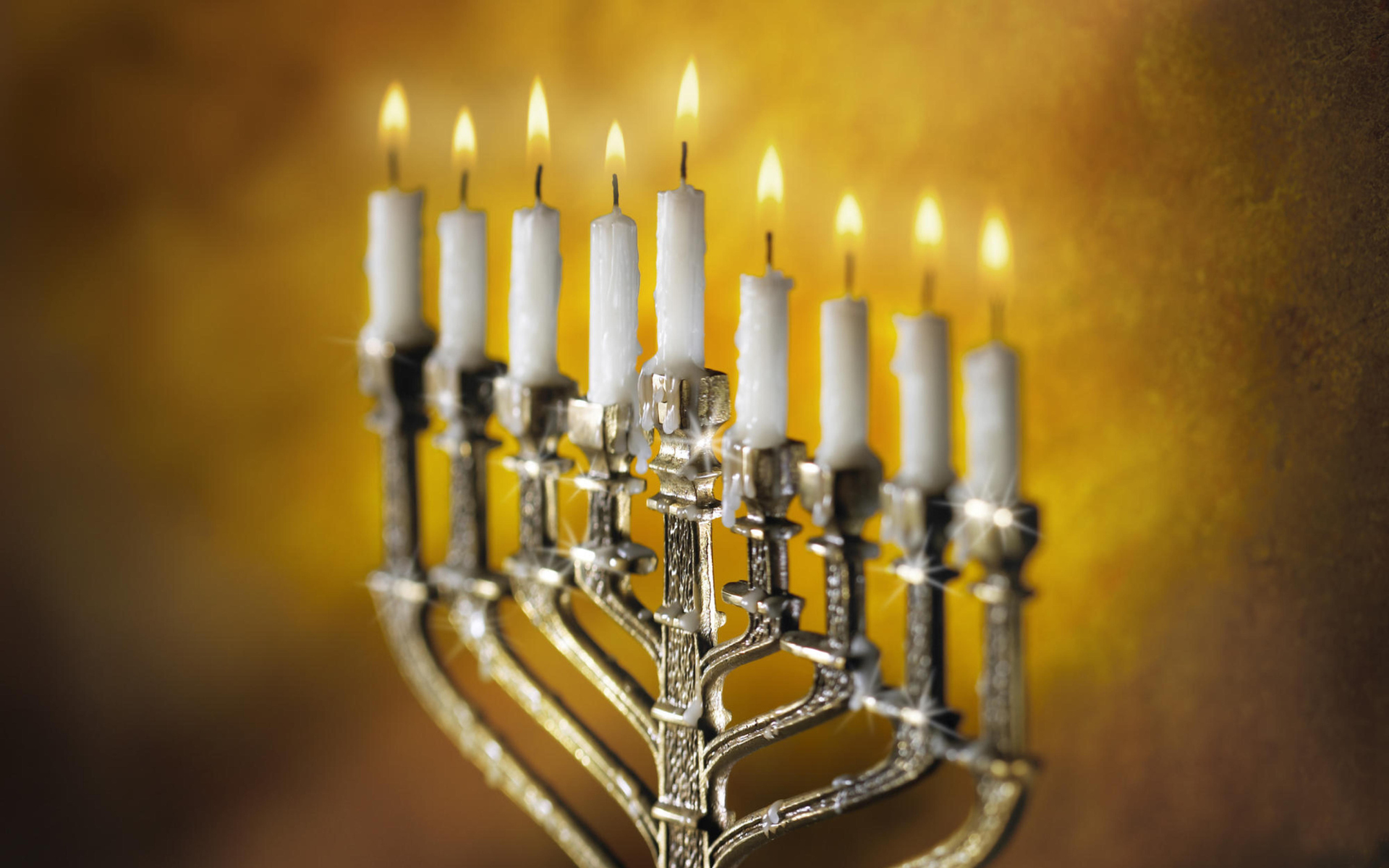 Обои Lighting of Menorah in Jerusalem 1920x1200