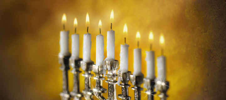 Sfondi Lighting of Menorah in Jerusalem 720x320