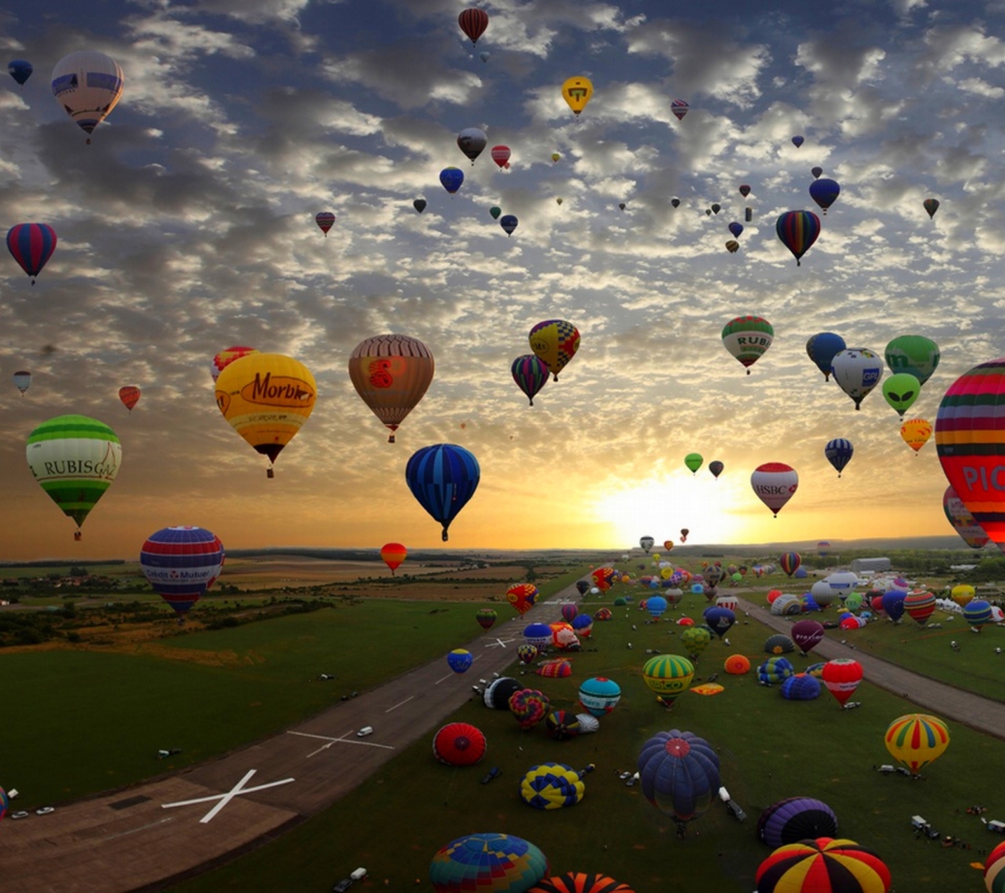 Fondo de pantalla Air Balloons 1440x1280