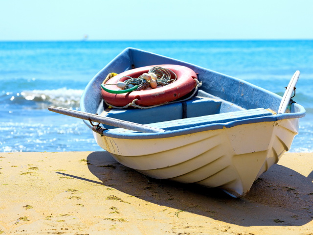 Screenshot №1 pro téma Fishing boat on British Virgin Islands 640x480