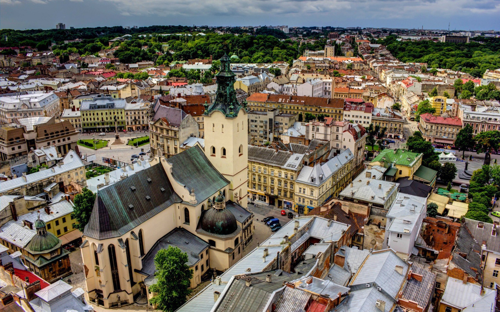 Fondo de pantalla Lviv, Ukraine 1680x1050