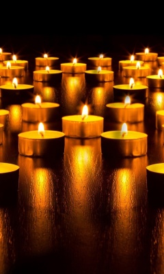 Das Candles Wallpaper 240x400