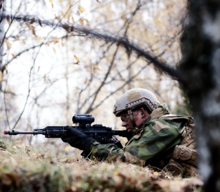 Norwegian Army Soldier - Obrázkek zdarma pro 1024x1024