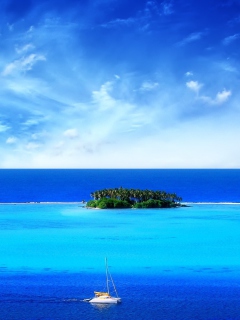 Fondo de pantalla Green Island In Middle Of Blue Ocean And White Boat 240x320