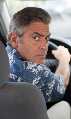 Das The Descendants with George Clooney, Shailene Woodley Wallpaper 240x400