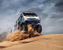 Обои Rally Dakar Kamaz Truck 220x176