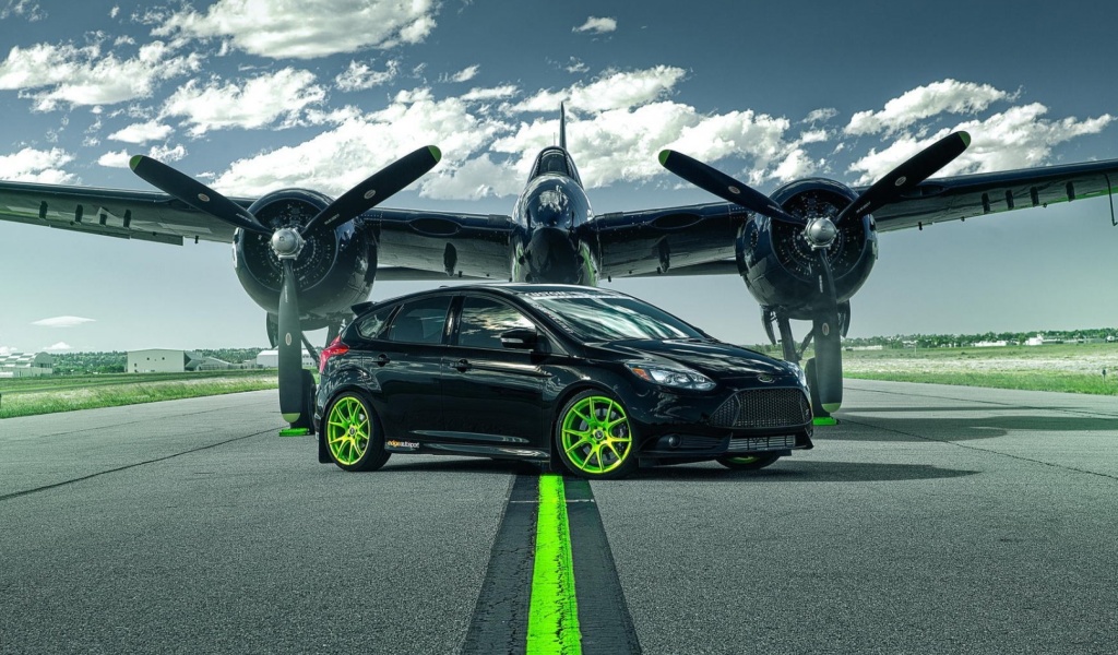 Screenshot №1 pro téma Ford Focus ST with Jet 1024x600