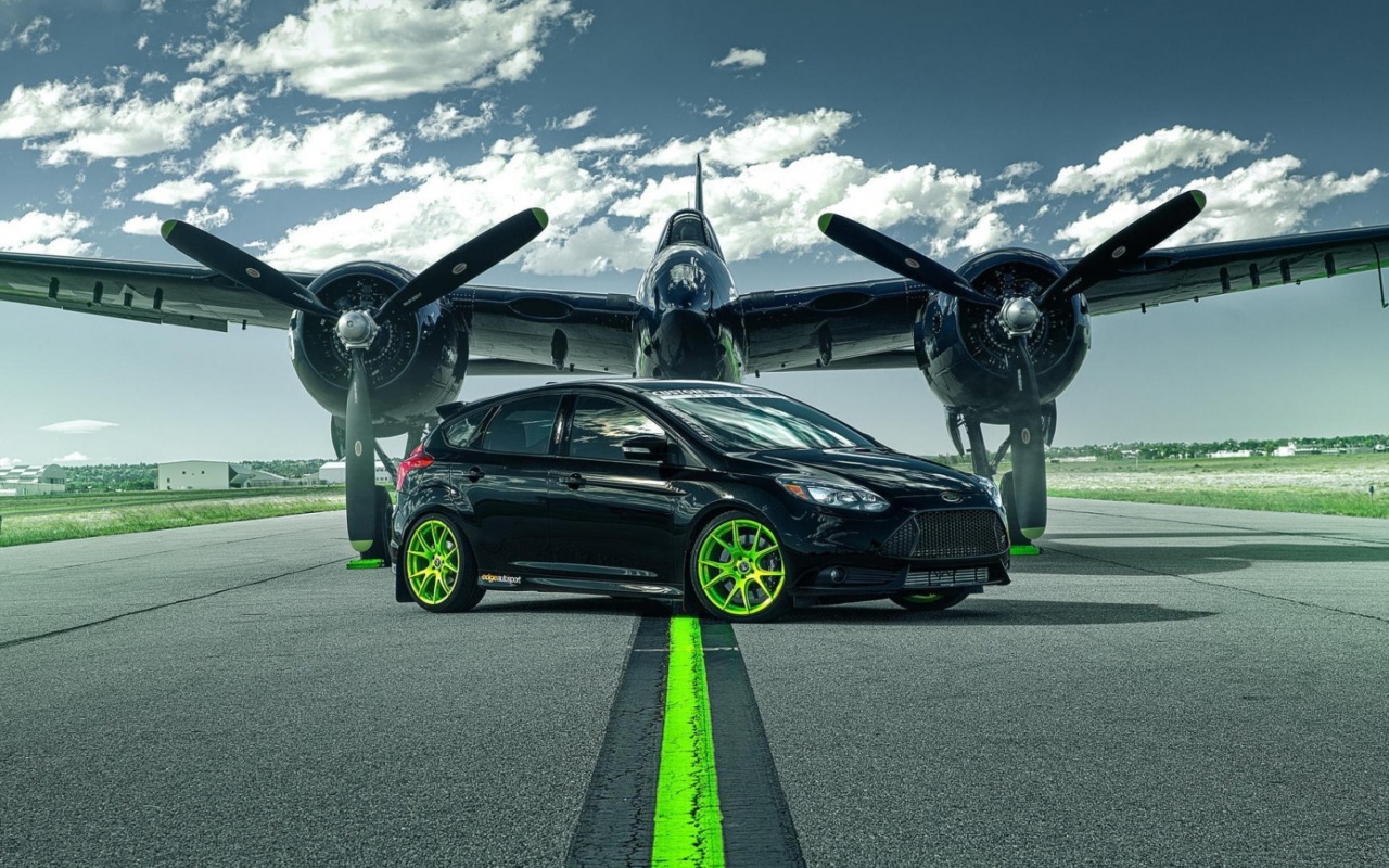 Screenshot №1 pro téma Ford Focus ST with Jet 1280x800