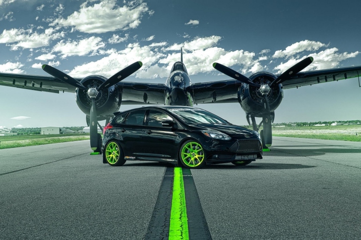 Обои Ford Focus ST with Jet
