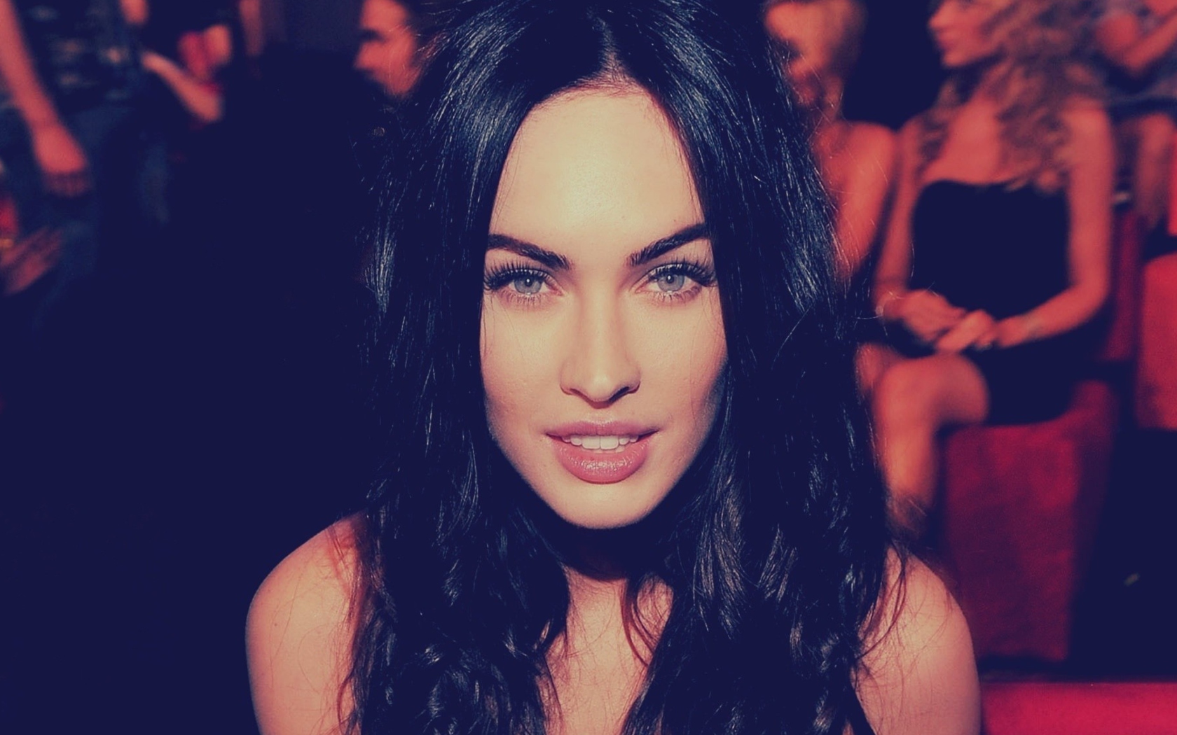 Sfondi Megan Fox Portrait 1680x1050