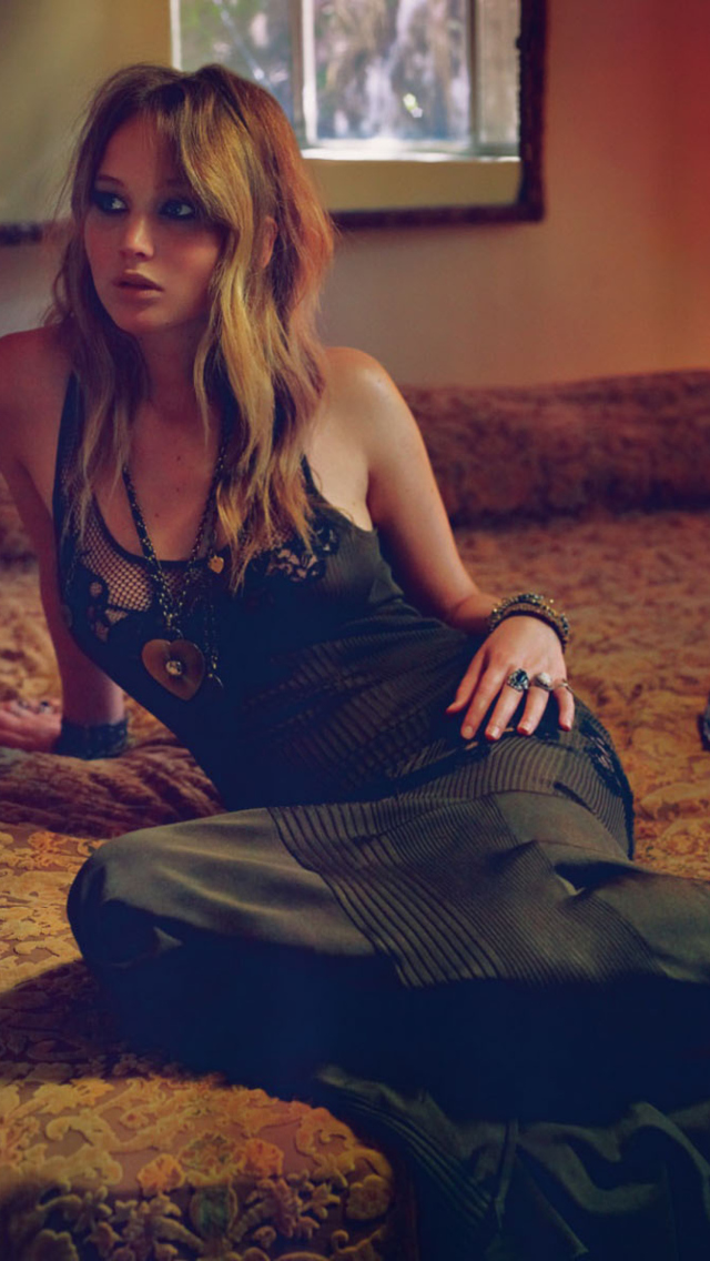 Jennifer Lawrence screenshot #1 640x1136