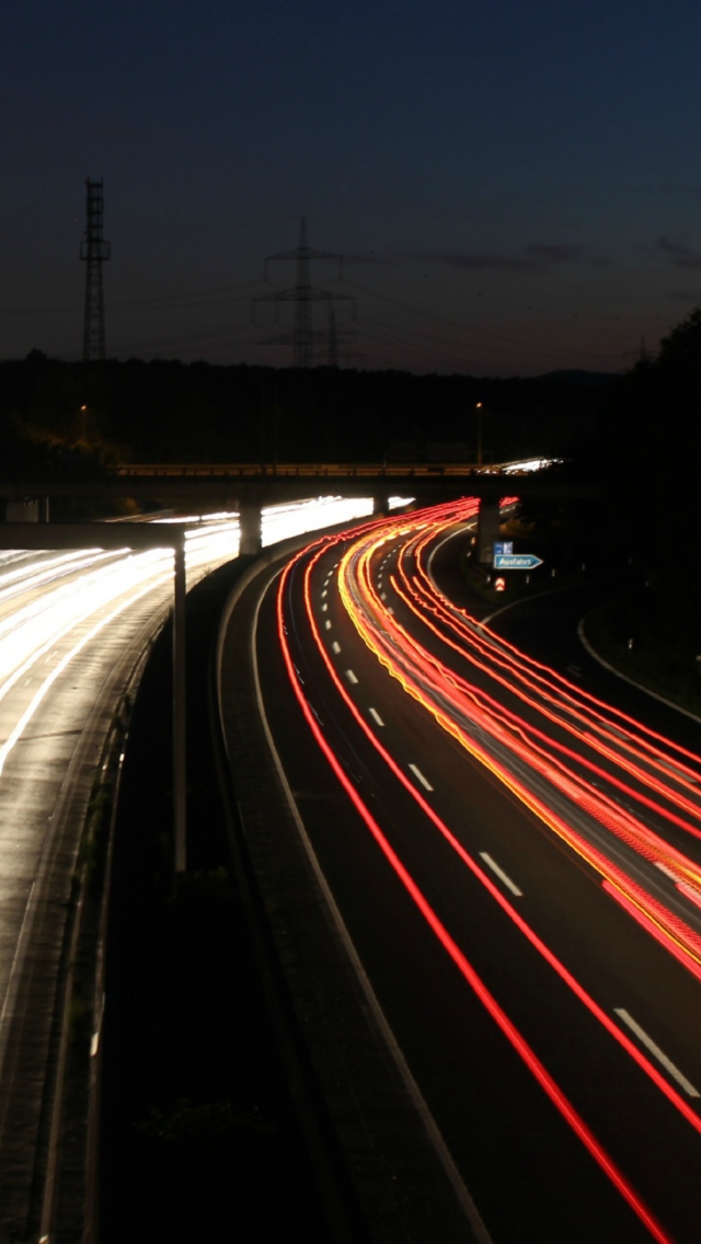 Fondo de pantalla German Highway 640x1136