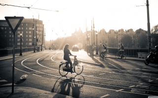 Sunset In Amsterdam - Obrázkek zdarma pro 480x400