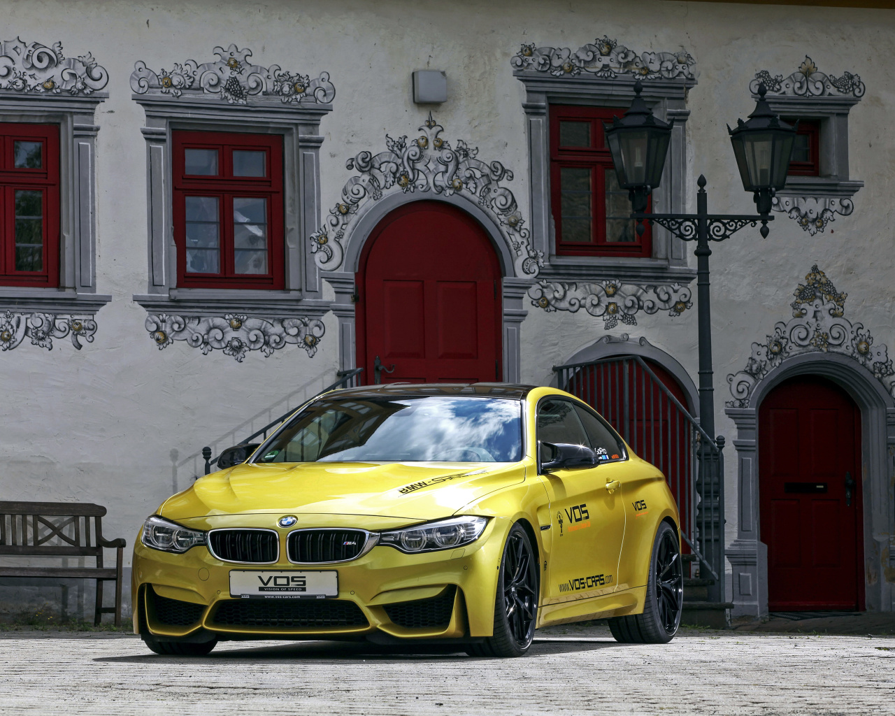 Screenshot №1 pro téma BMW M4 F82 GTS 1280x1024