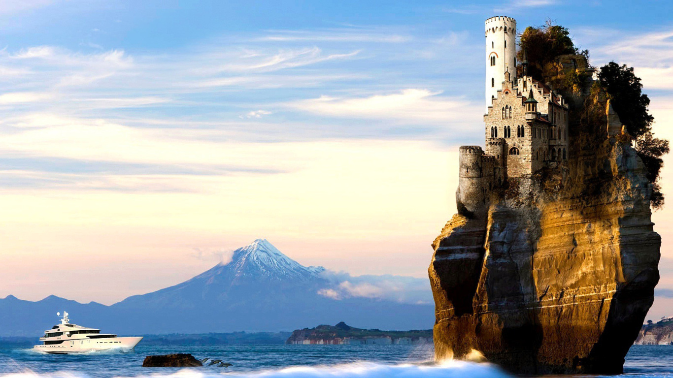 Screenshot №1 pro téma Yacht and Castle in Sea 1366x768