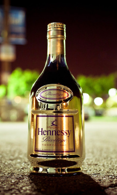 Screenshot №1 pro téma Hennessy Cognac VSOP 240x400