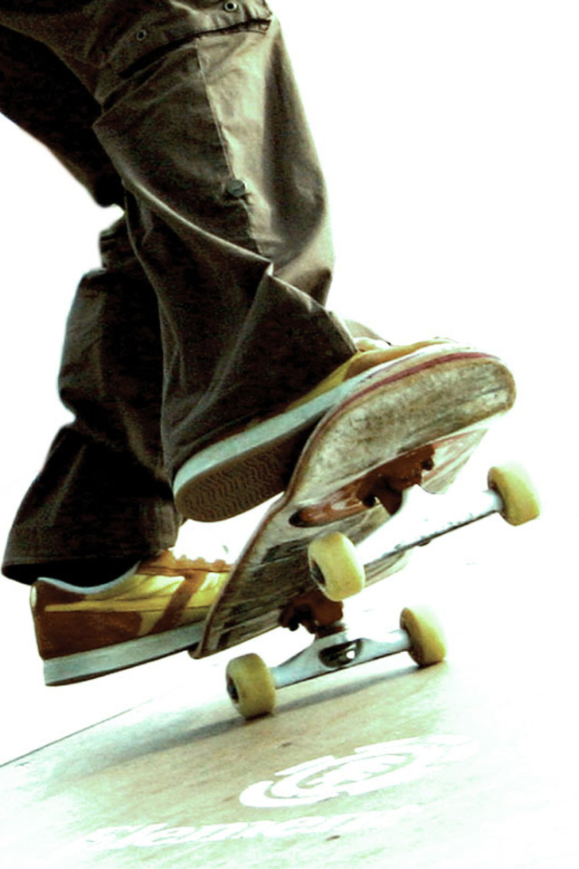 Screenshot №1 pro téma Skateboard 640x960