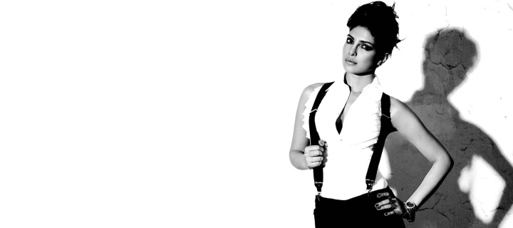 Screenshot №1 pro téma Priyanka Chopra Black and White 720x320
