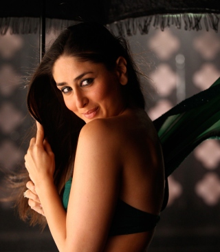 Kareena Kapoor - Obrázkek zdarma pro 768x1280