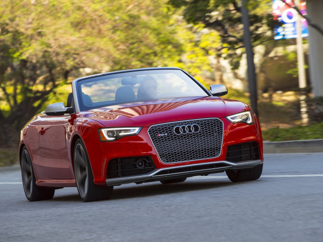 Audi RS5 Cabriolet wallpaper 640x480