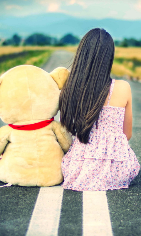 Girl And Her Bear wallpaper 480x800