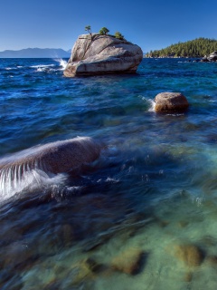 Screenshot №1 pro téma Lake Tahoe Resort 240x320