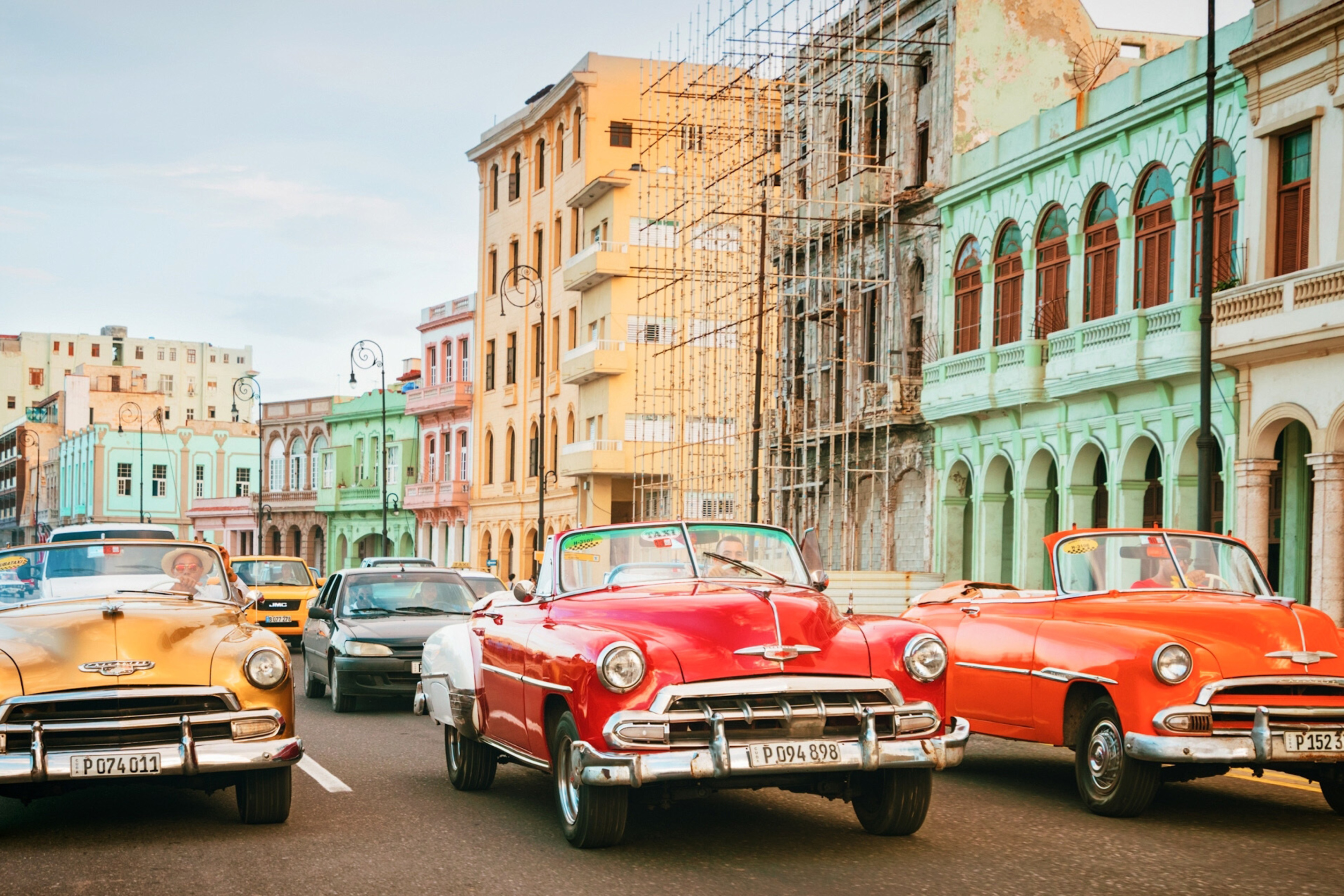 Das Cuba Retro Cars in Havana Wallpaper 2880x1920