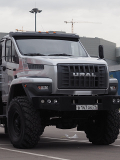 Sfondi Ural Next Flatbed Truck 240x320