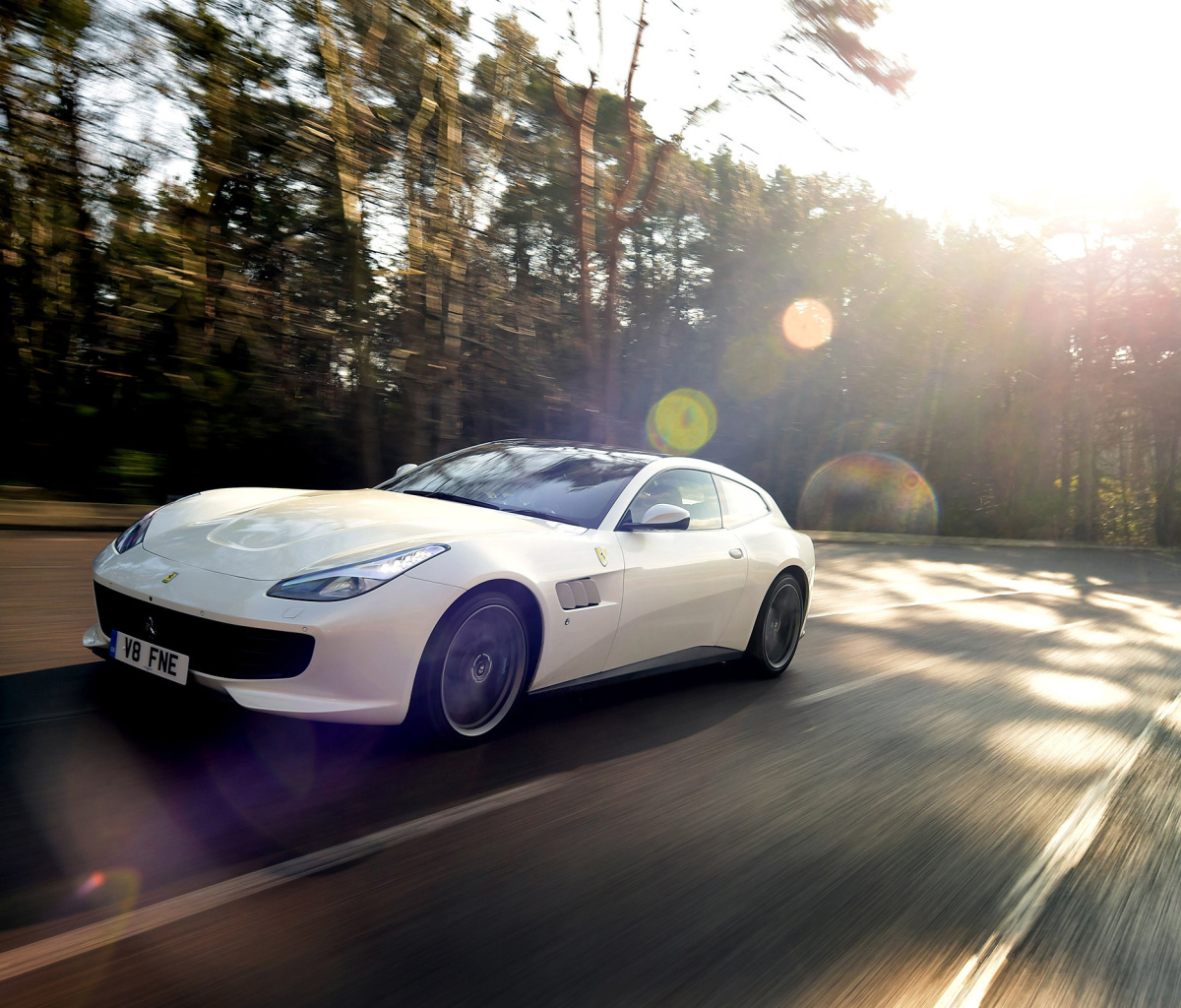 Ferrari GTC4Lusso wallpaper 1200x1024