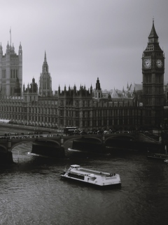 Screenshot №1 pro téma London Black And White 240x320