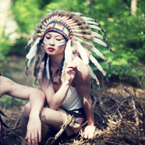Indian Feather Hat wallpaper 208x208