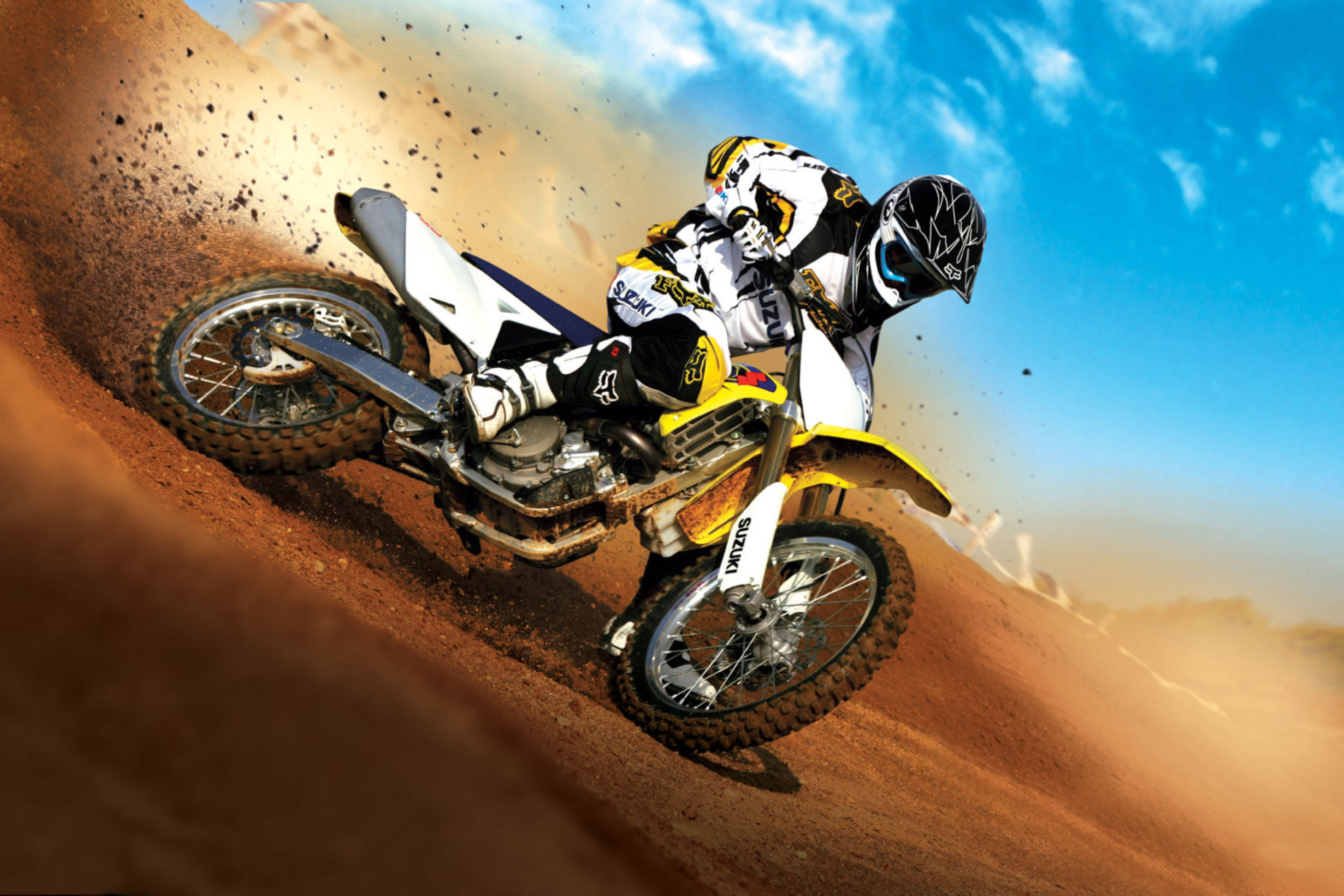 Fondo de pantalla Suzuki Motocross 2880x1920