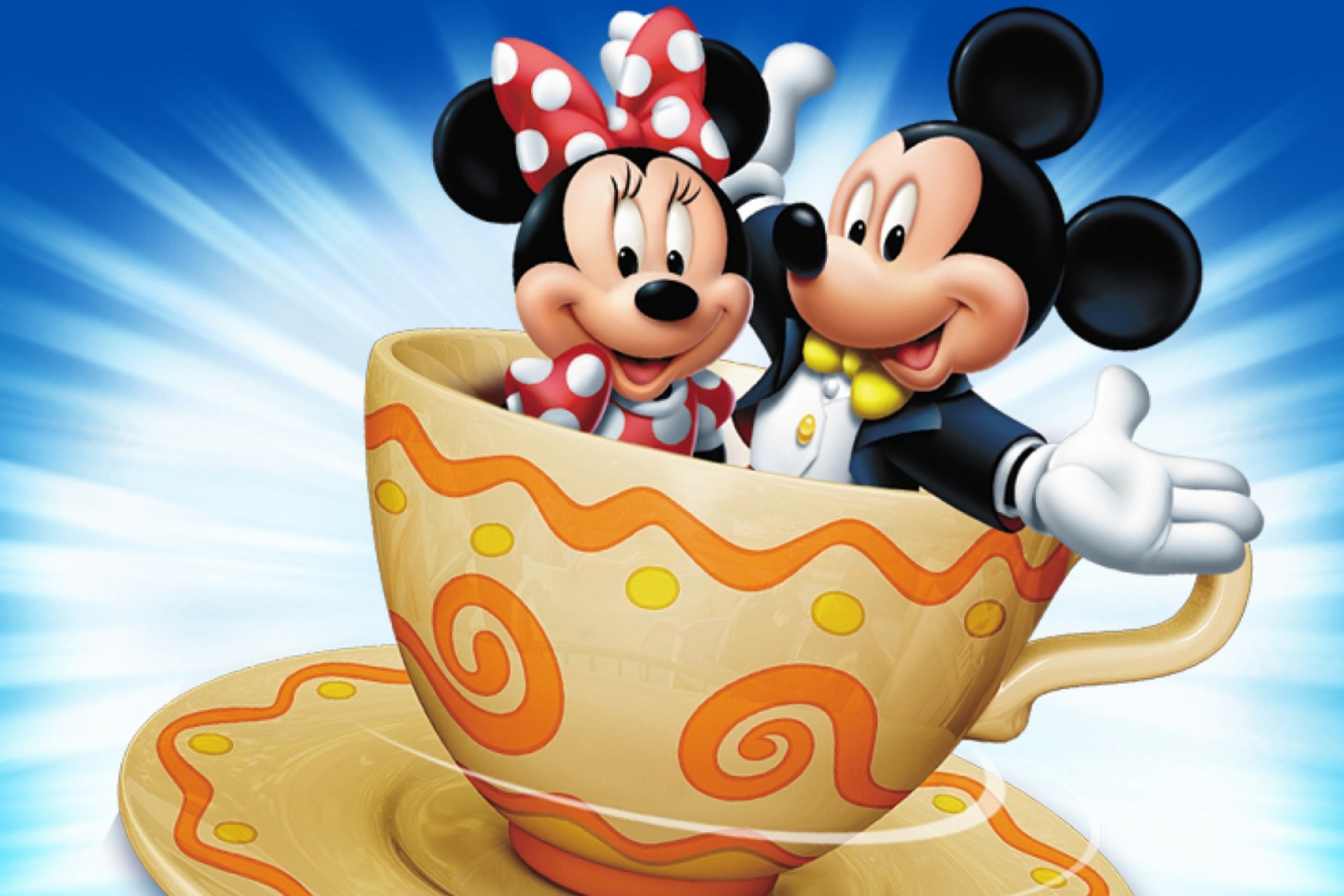 Screenshot №1 pro téma Mickey And Minnie Mouse In Cup 2880x1920