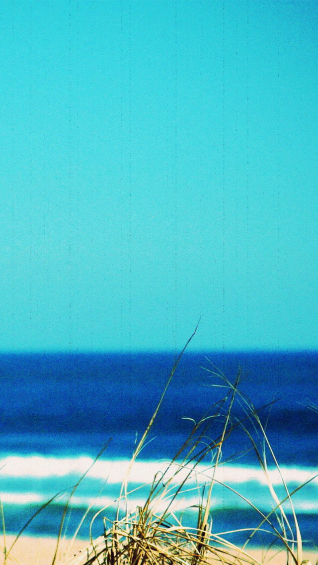 Sfondi Summer By The Sea 640x1136