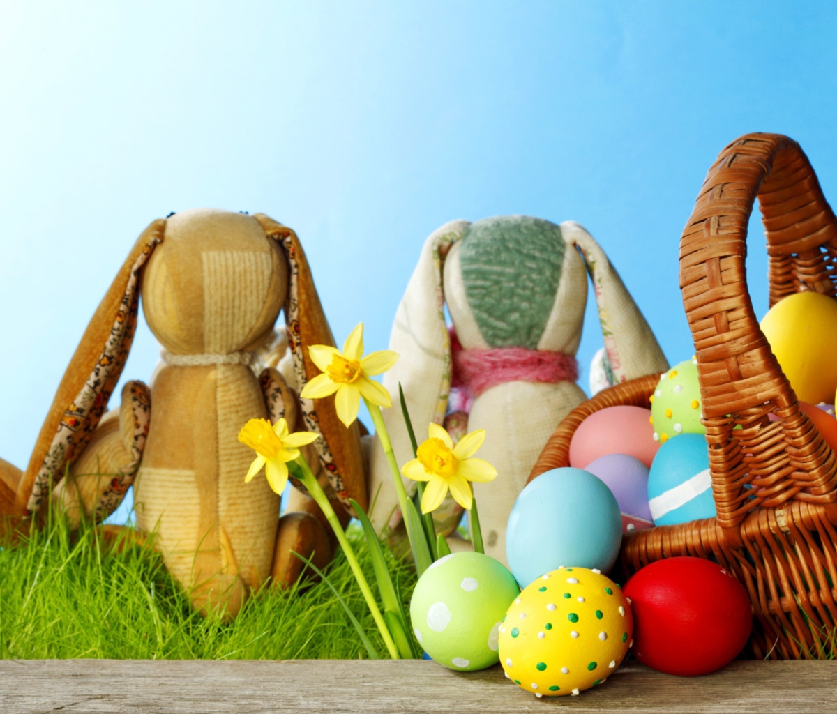 Fondo de pantalla Easter Eggs And Bunny 1200x1024