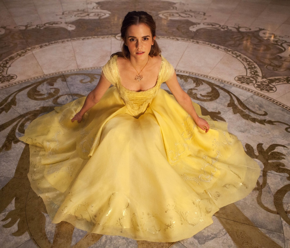 Screenshot №1 pro téma Emma Watson in Beauty and the Beast 1200x1024